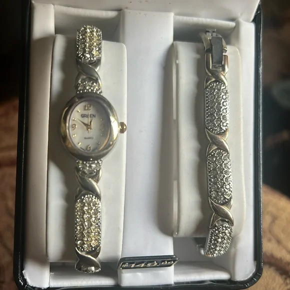 Gruen Watch & Bracelet Set Vintage Gruen Crystal Watch And Bracelet Set. Never  main image 4